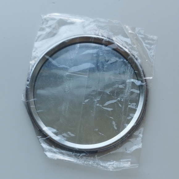 FREE add on - makeup glass mirror - Picture 2 of 2